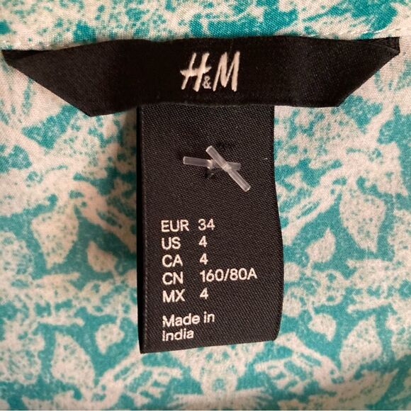 H&M Floral Print Blouse Front Keyhole Opening 3/4 Sleeves Teal White Size 4 - Picture 8 of 9